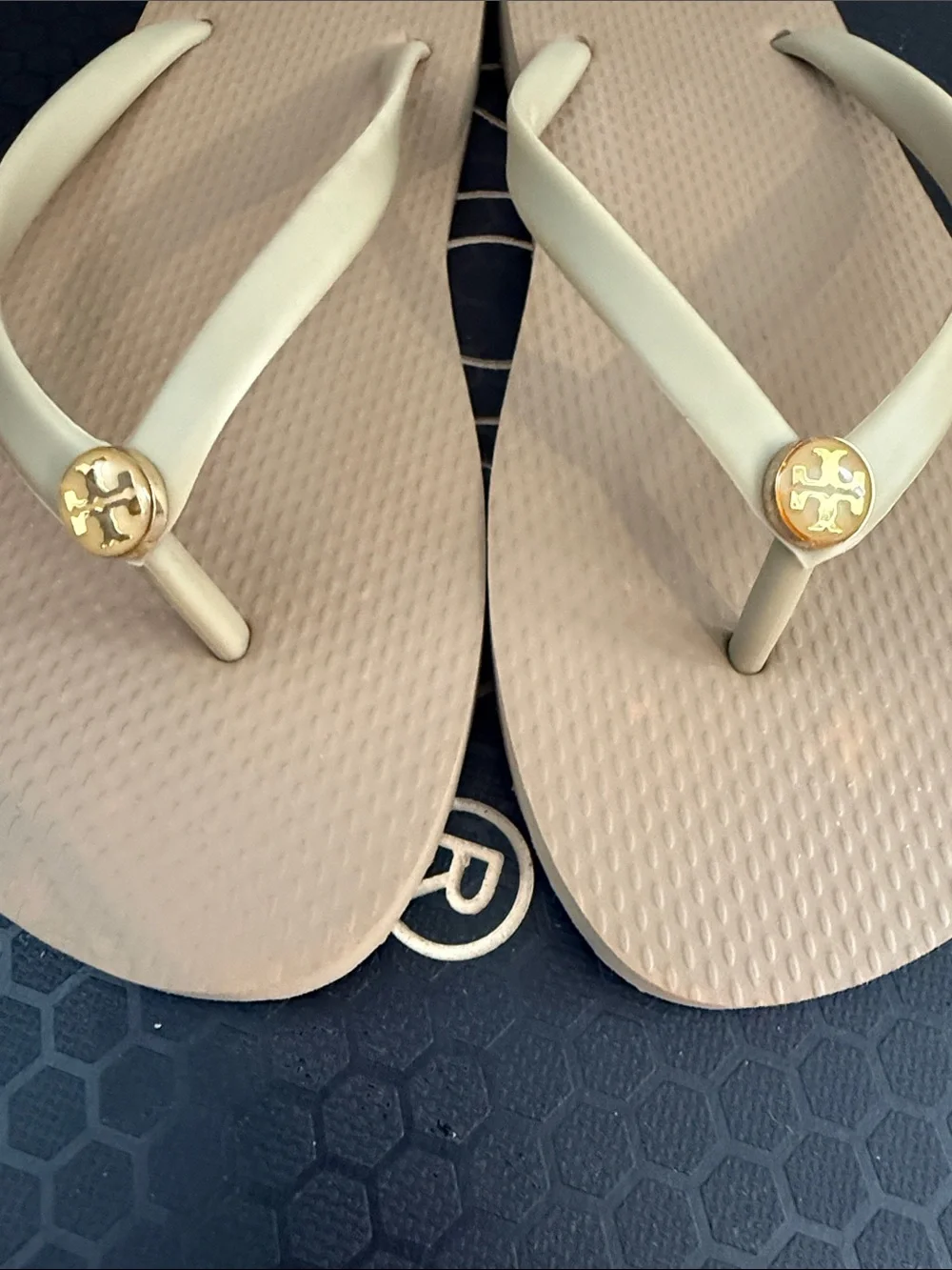 TORY BURCH Taupe Flip Flop Sandals with Gold Logo ~ 10/10.5